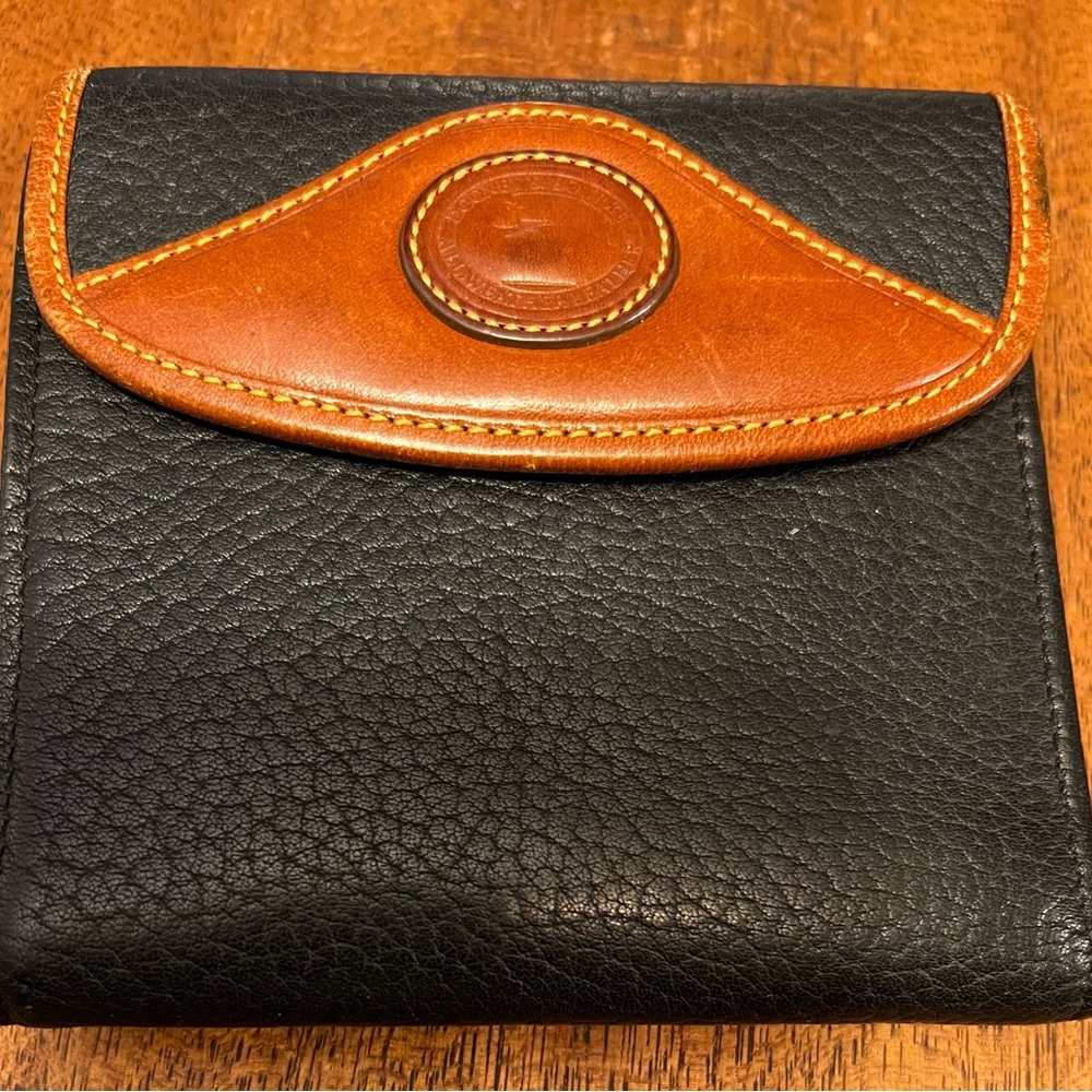 Vintage Authentic Dooney Bourke Leather Wallet